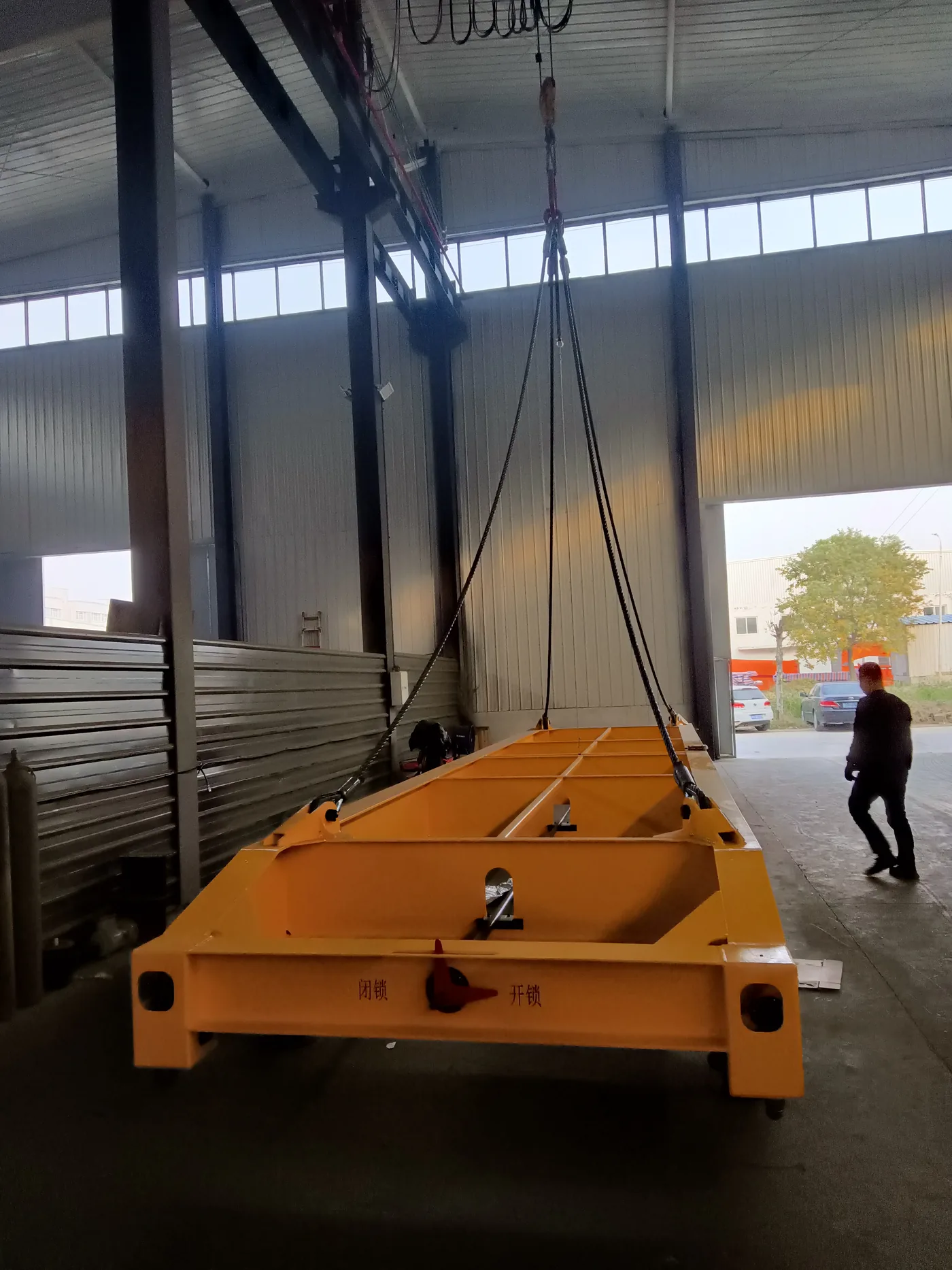 40ft Semi-Automatic Fixed-Length Spreader