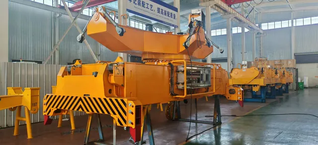 Eight-Rope Electric Telescopic Rotary Spreader view 3