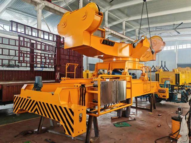 Hydraulic Rotary Traversing Spreader view 2